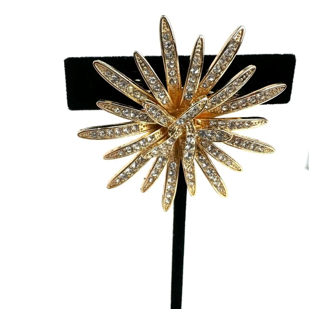 Starburst Brooch Women's OS Gold Excellent Rhinestone Sunburst Celestial Glam
